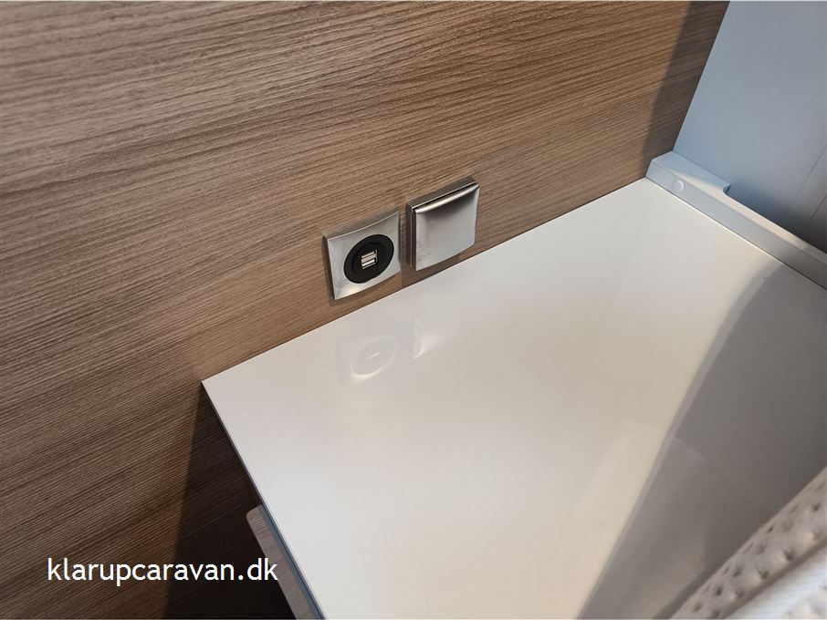 Adria Adora 613 UT Alde Centralvarme